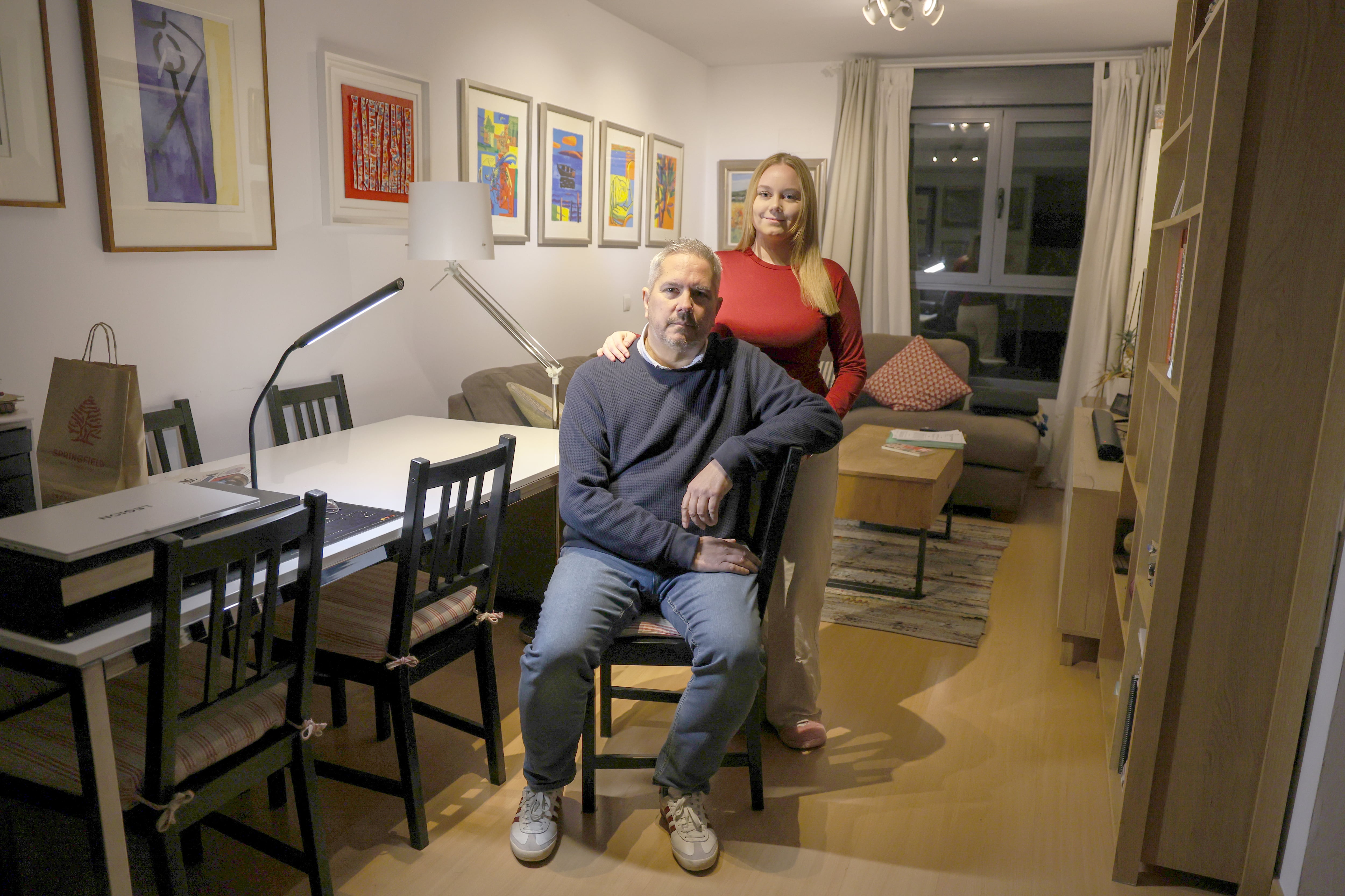 Growing old in a rented apartment: Ill extend my working life to increase my pension, but Ill have to move to a village Spains housing crisis is pushing a rising number of people over 45 into renting, a situation that brings growing insecurity