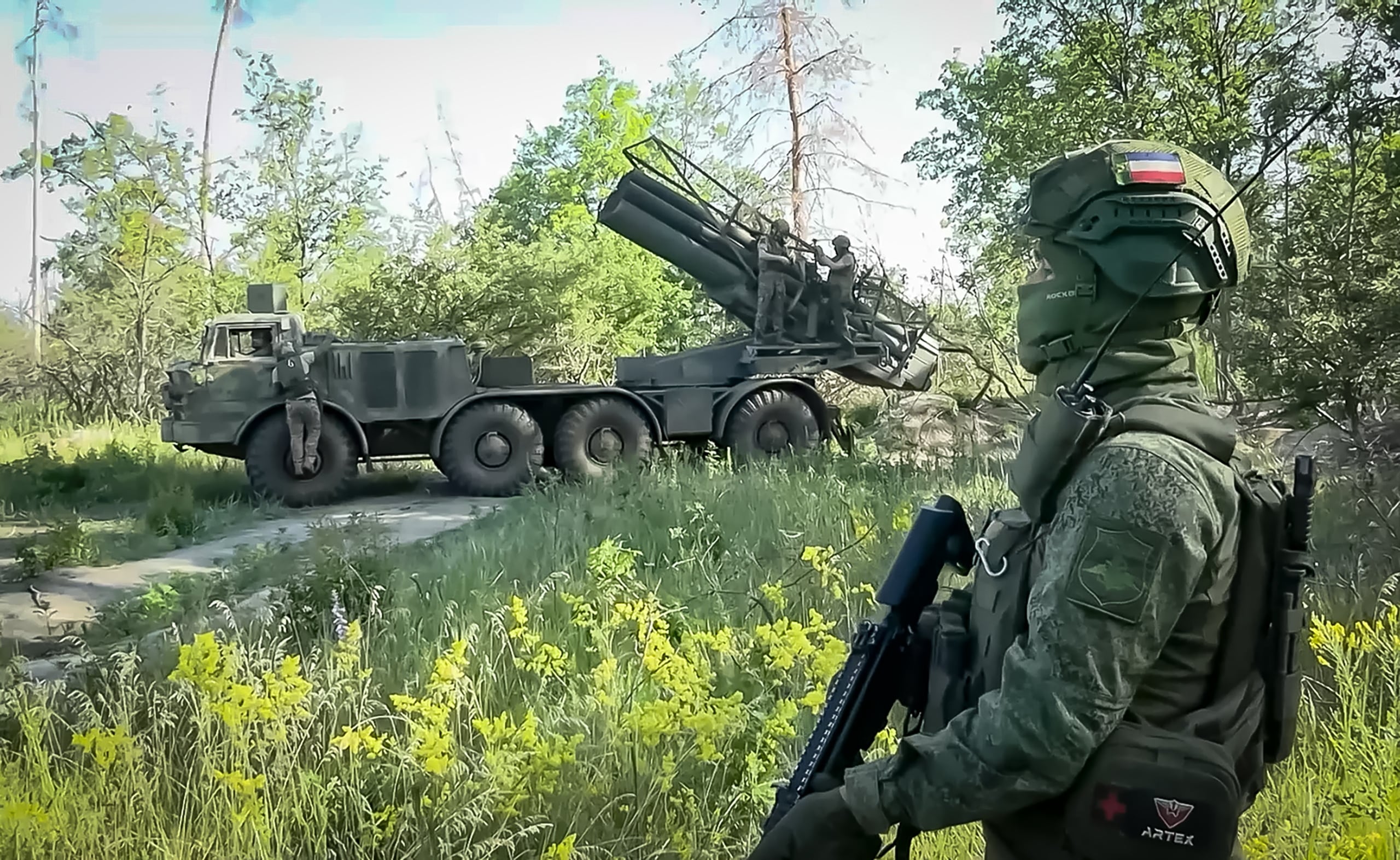Russia uses arrests and coercion to send more recruits to the front in Ukraine