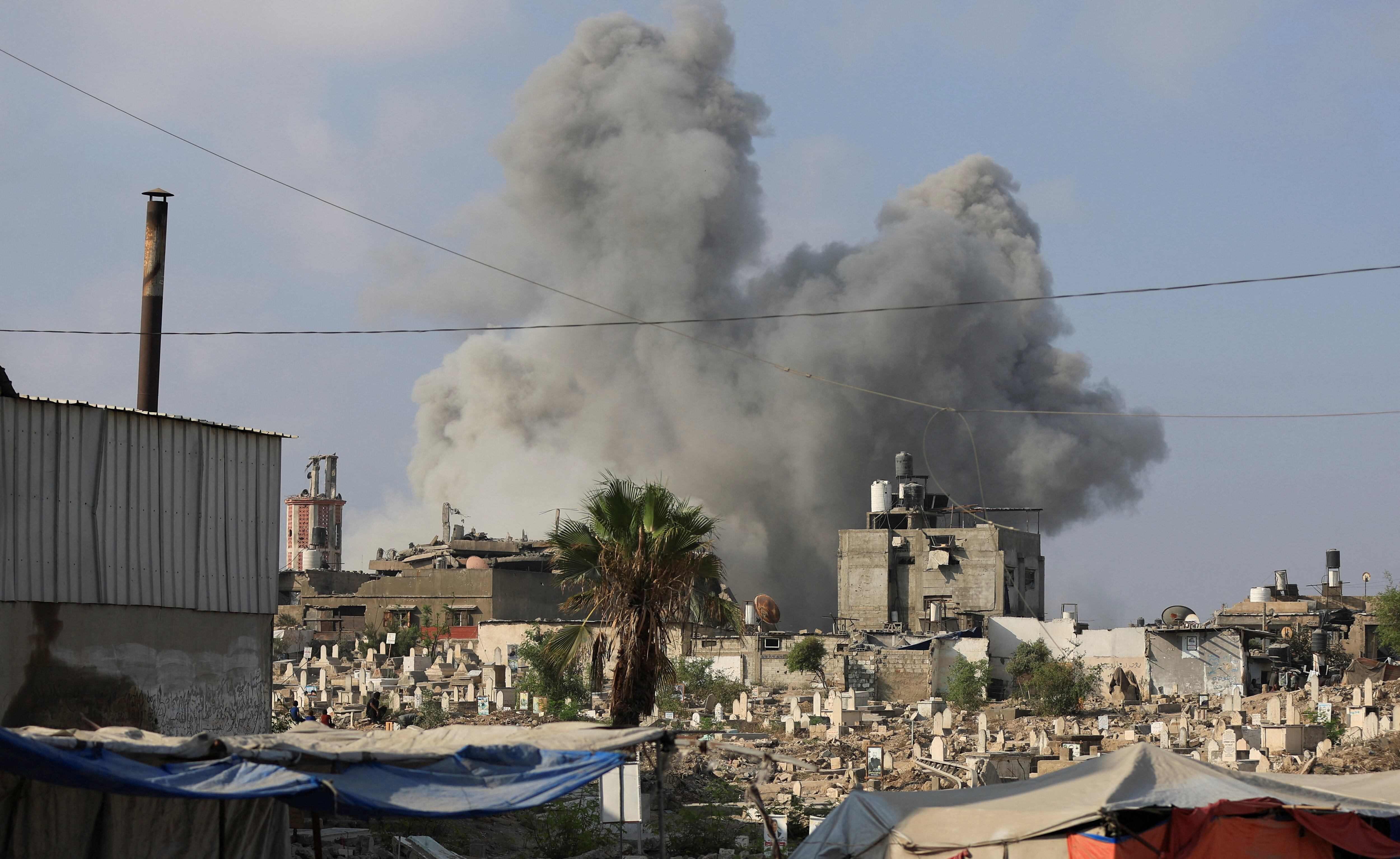 Gaza City officially enters famine on the eve of the Israeli army invasion