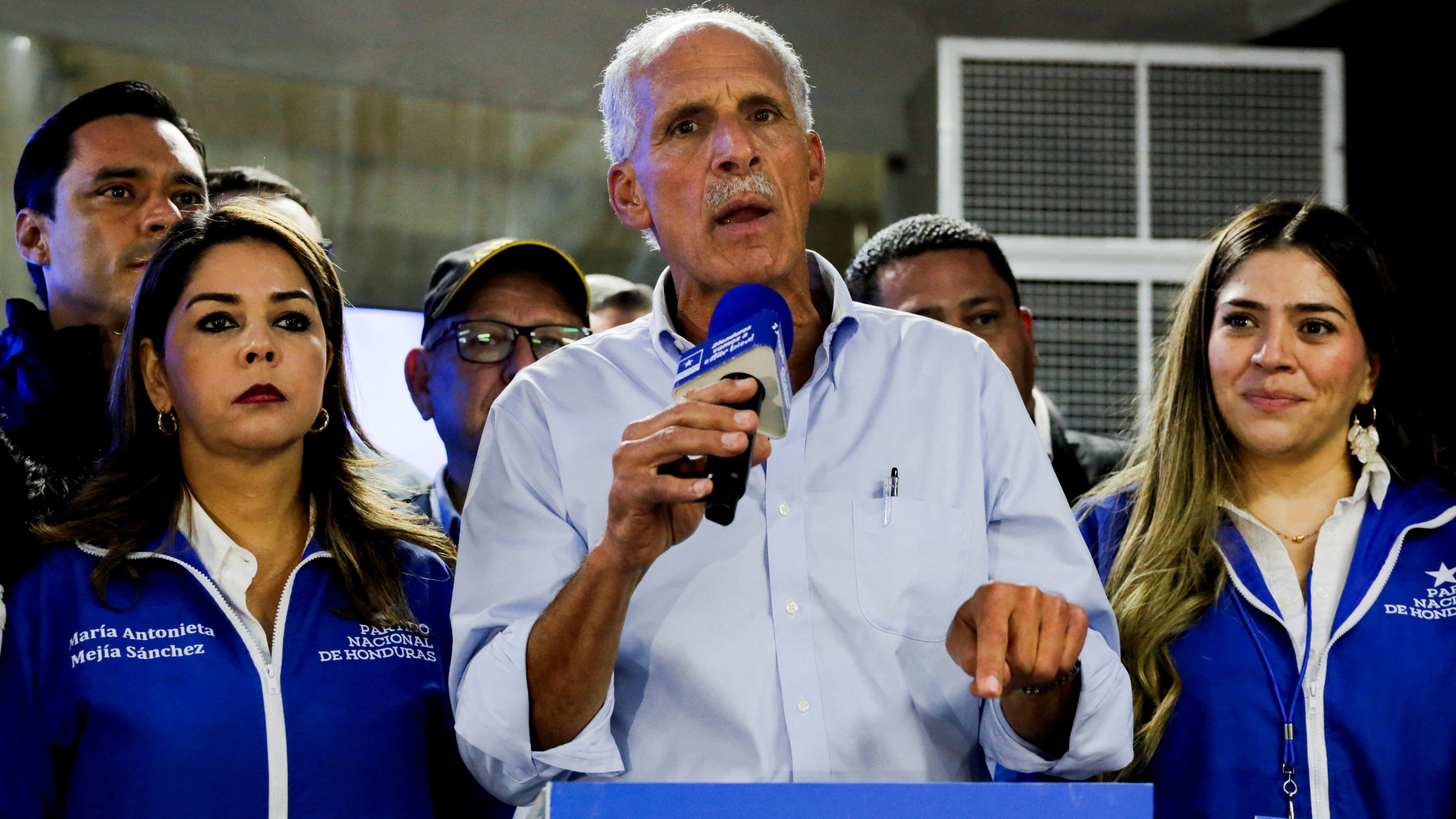 Honduras Election SHOCKER: Trump-Backed Candidate Leads! What Happens Next?!