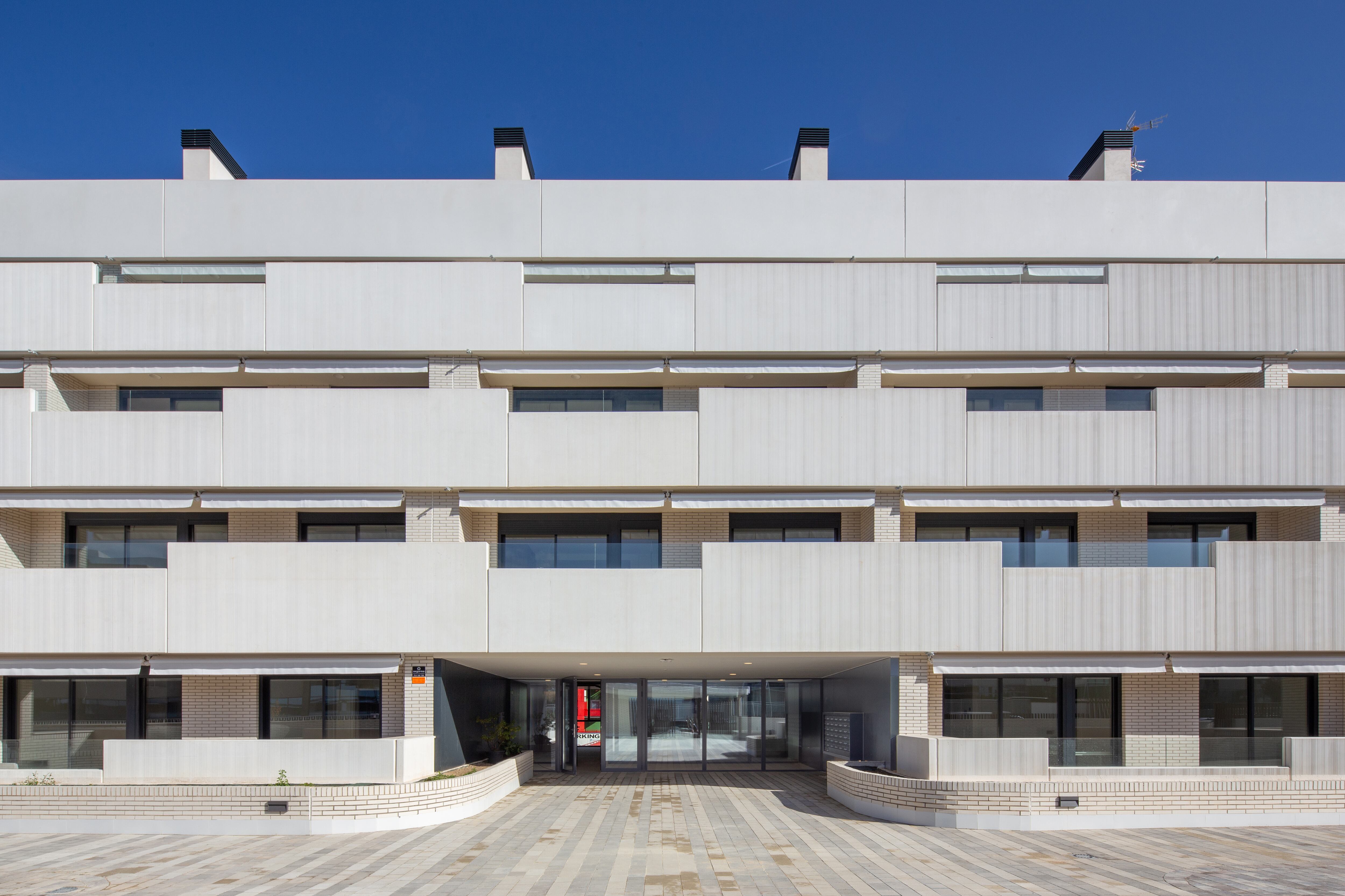 The Entrecantos senior cohousing community in Tres Cantos (Madrid).