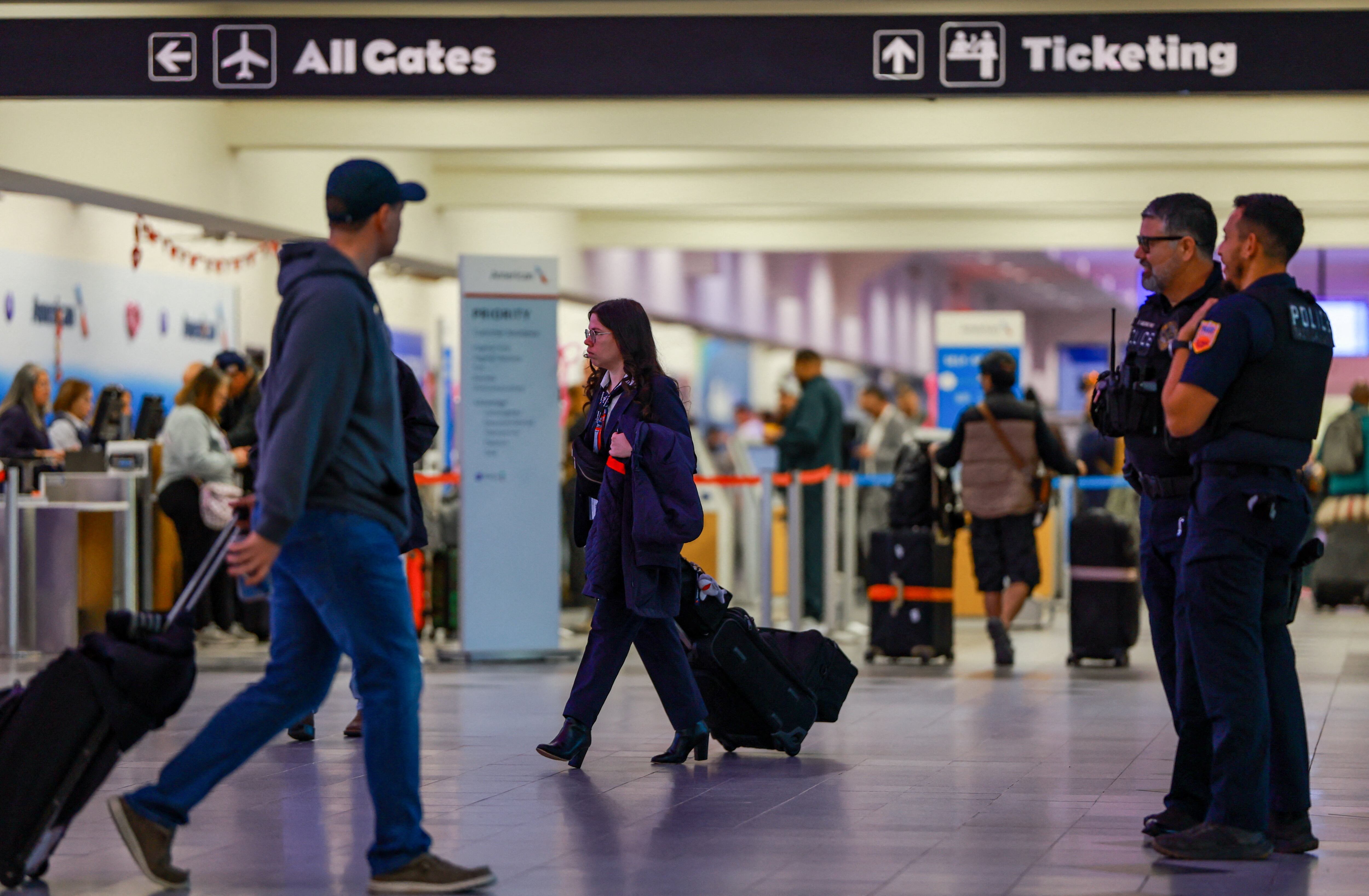 El Paso Airport SHUT DOWN! Cartel Drones Spark Border CRISIS?!