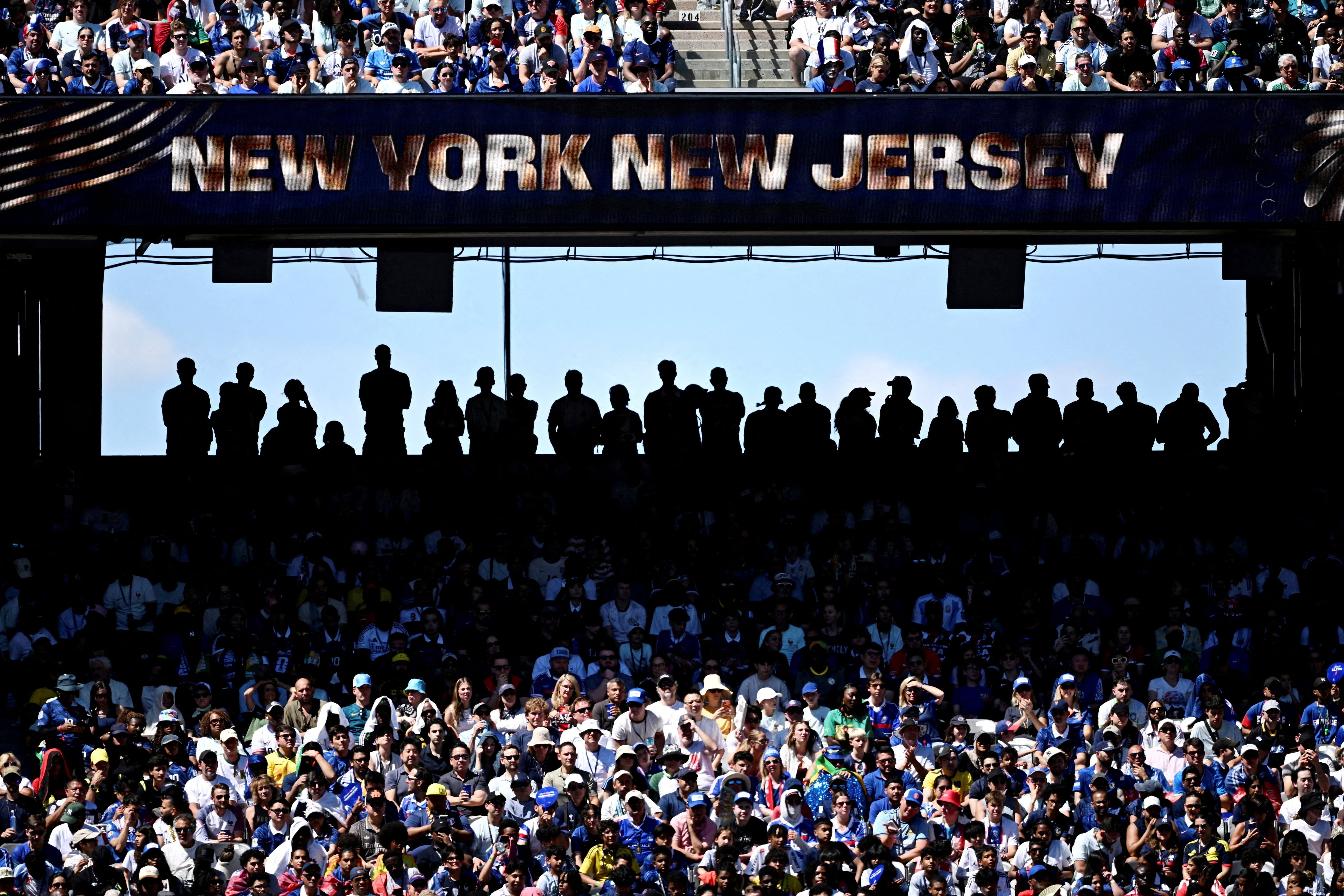 US faces the challenge of turning soccer into a mass sport following the success of the World Cup