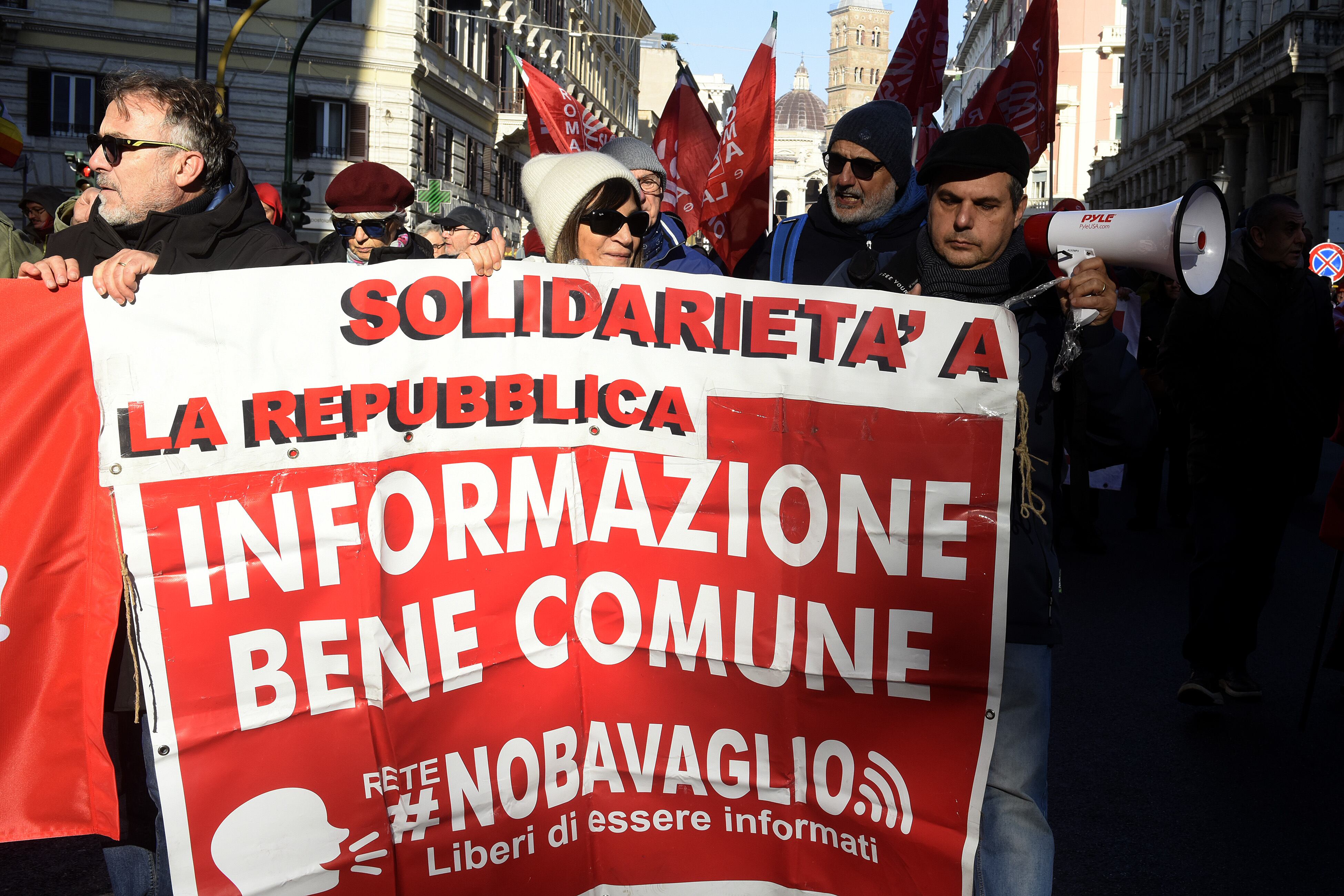 Media and political earthquake in Italy over sale of ‘La Repubblica’ and ‘La Stampa’, the two main opposition newspapers