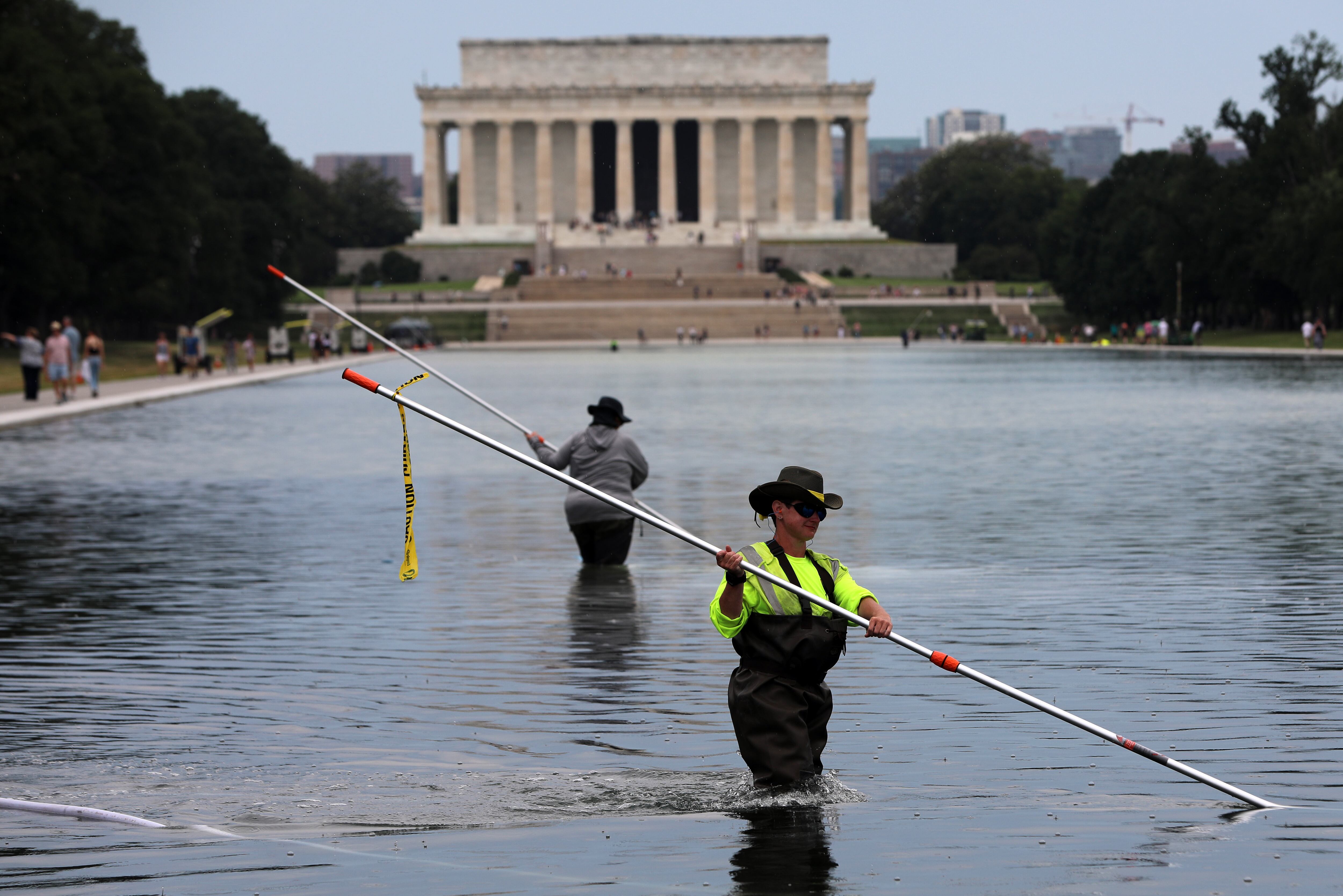 'Vandals' and threats of up to 10 years in prison: Trump shifts blame for failure of Lincoln Memorial Reflecting Pool