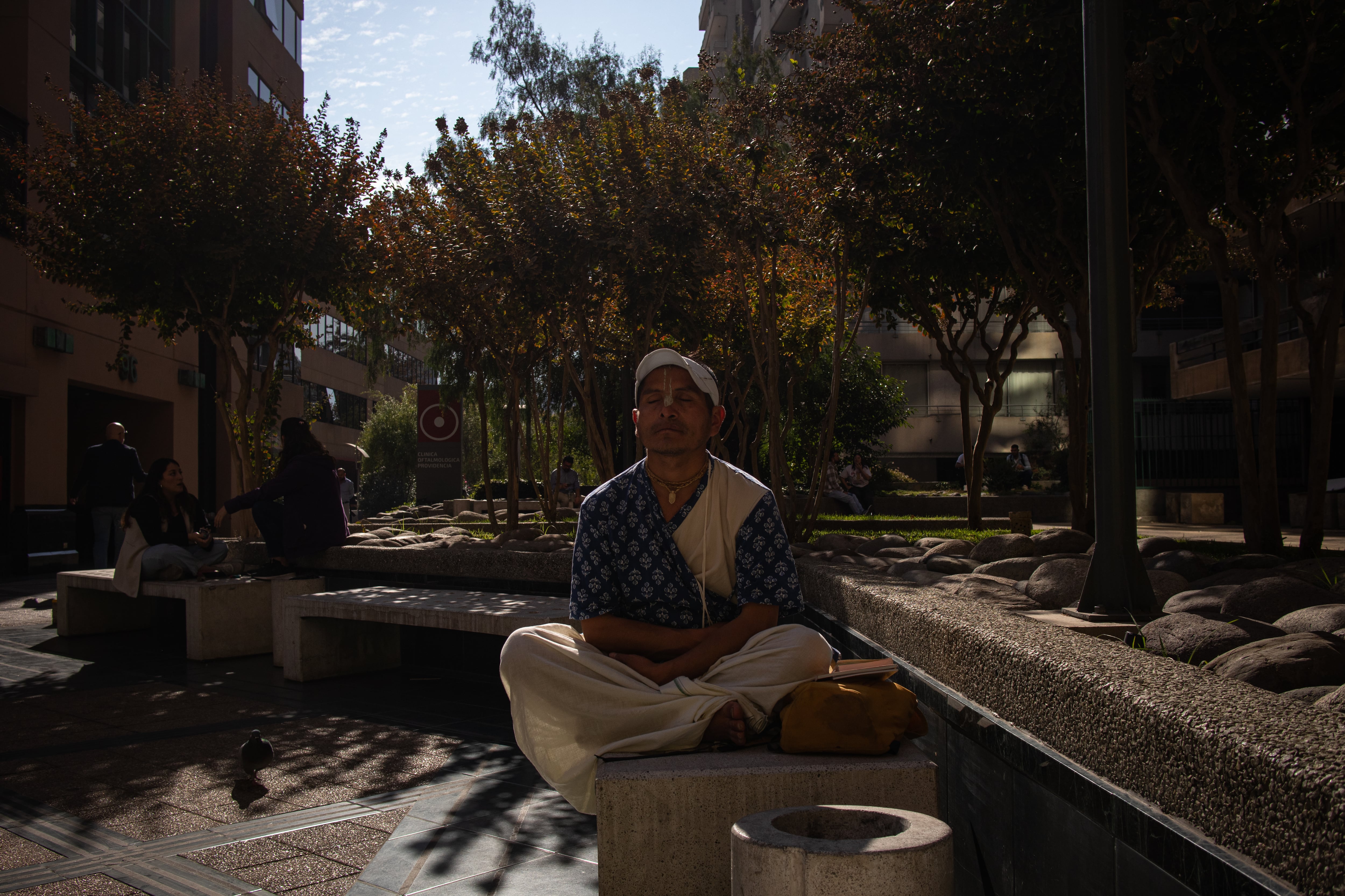 Young Chileans are turning away from the Church: Tarot, reiki and astrology fuel a new spirituality