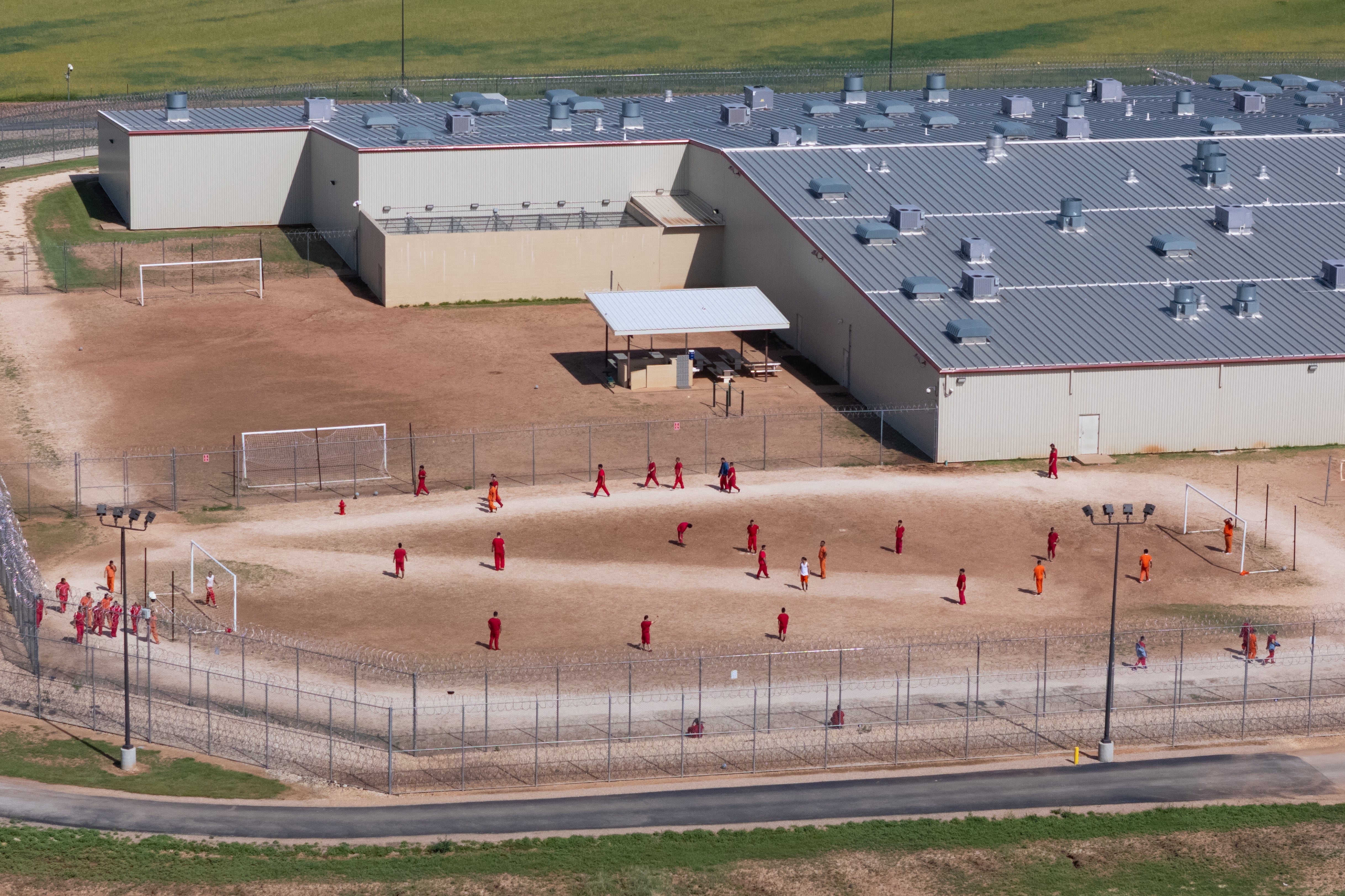 ICE abandons plan to convert warehouses into detention centers for migrants