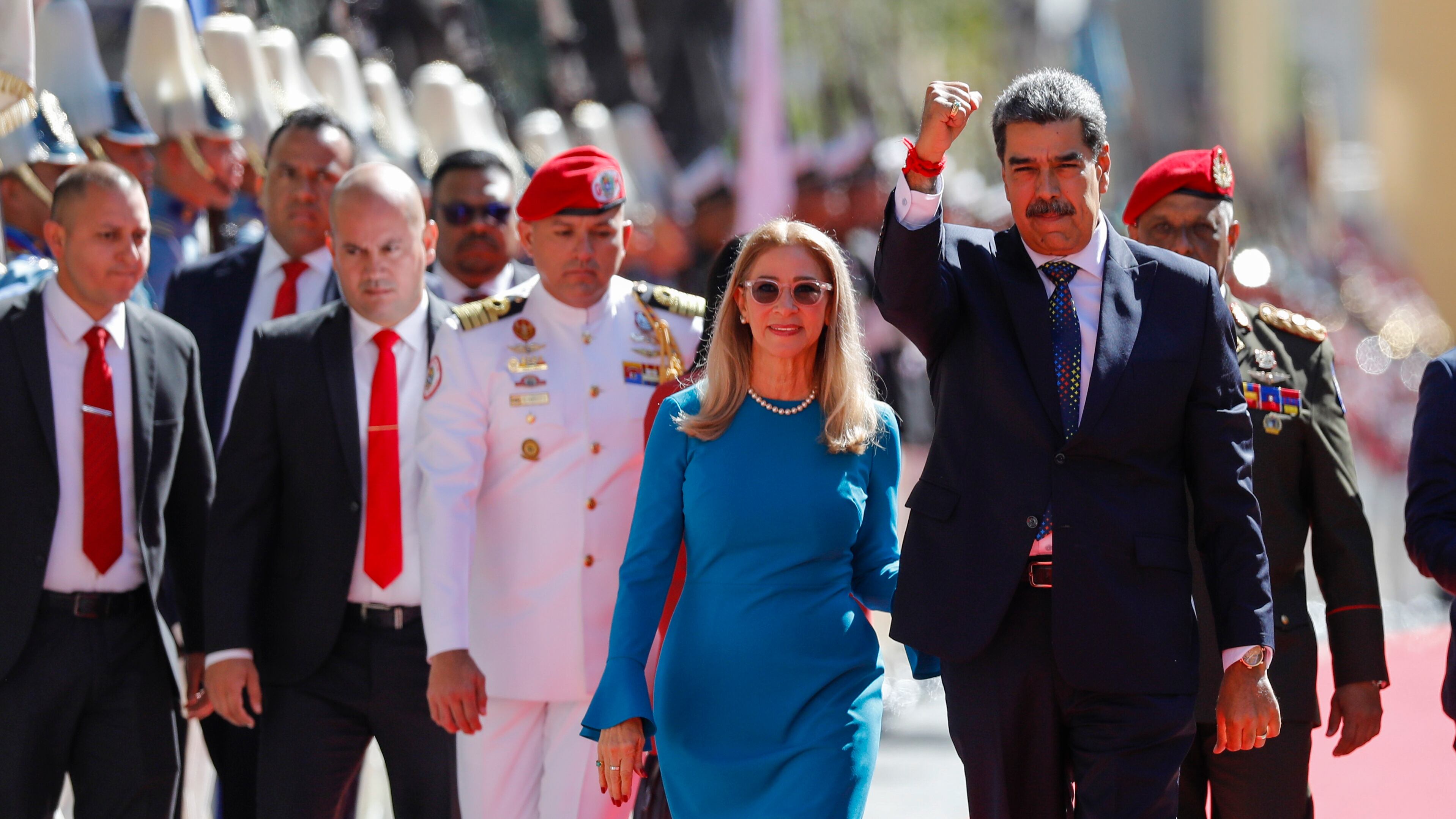 Nicolás Maduro is inaugurated in Venezuela despite failing to present official voting records