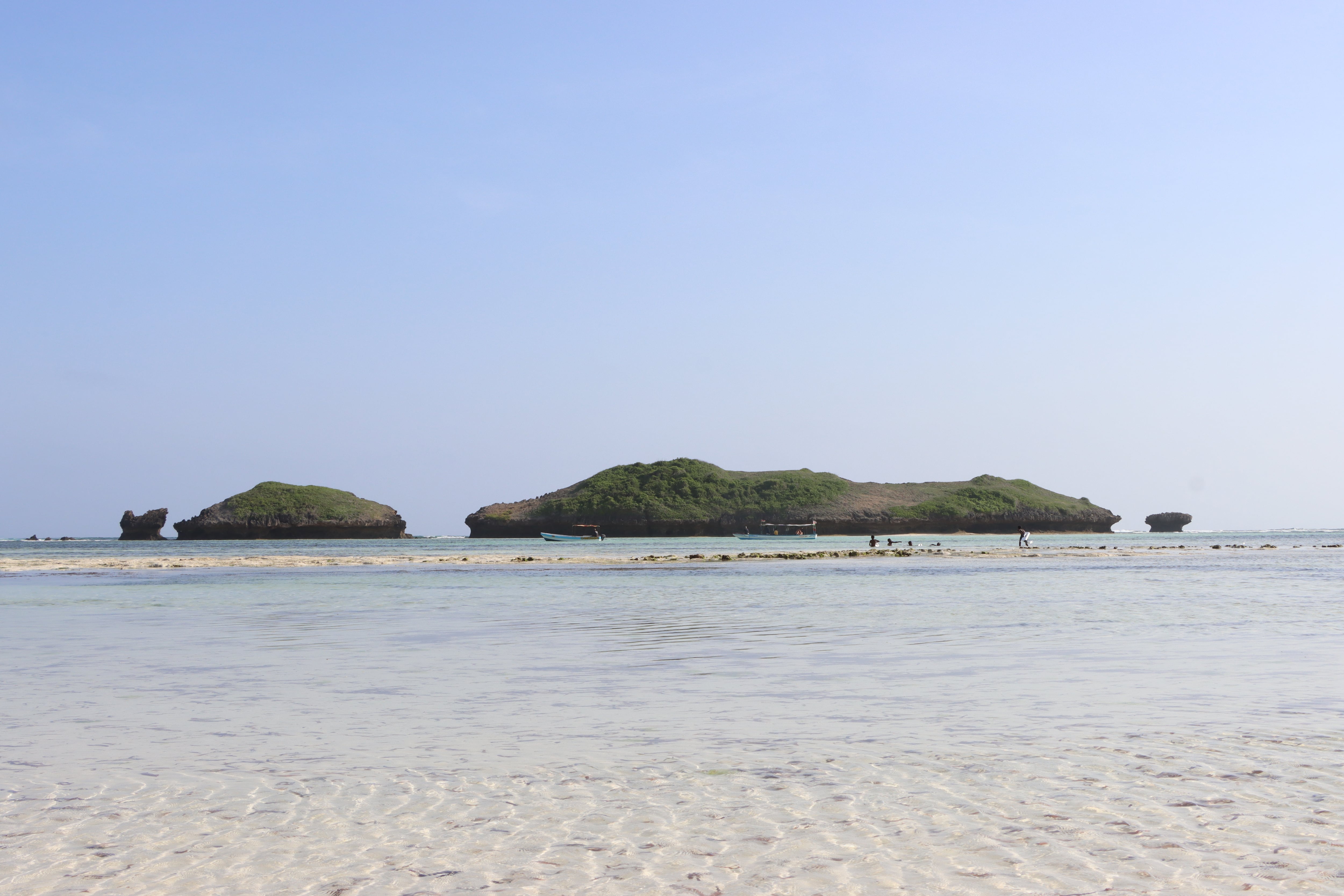 On the right, the 'Isola dell'Amore,' one of the tourist attractions offered by the beach boys on Watamu Beach, on December 25, 2024.