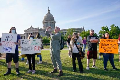 Abortion-rights supporters rally at the State Capitol on May 3, 2022, in Oklahoma City.