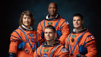 Official crew portrait for Artemis II, from left: NASA Astronauts Christina Koch, Victor Glover, Reid Wiseman, Canadian Space Agency Astronaut Jeremy Hansen.