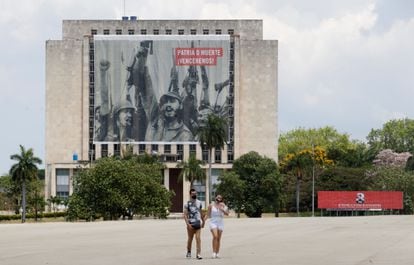 A couple in Revolution Square in Havana.