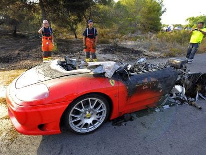 Banega&#039;s Ferrari, after the flames were extinguished. 