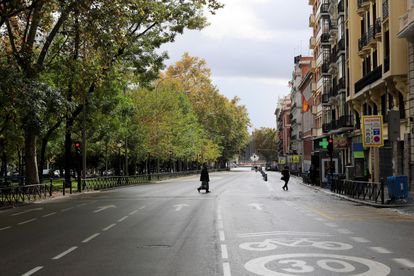 Some healthcare areas in Madrid will not longer be under perimetral confinement starting on Monday.