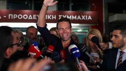 Stefanos Kasselakis, leadership candidate of the Greek left-wing Syriza party, speaks to the media at the party's headquarters in Athens on September 18.