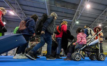 Ukrainians refugees at Budapest Olympic Center