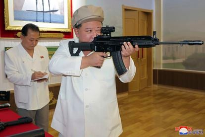 north korean army weapons list