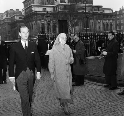 Prince Philip with his mother, Princess Alice of Battenberg on March 7, 1960.