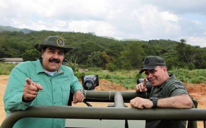Nicol&aacute;s Maduro visits military installations in Caracas. 