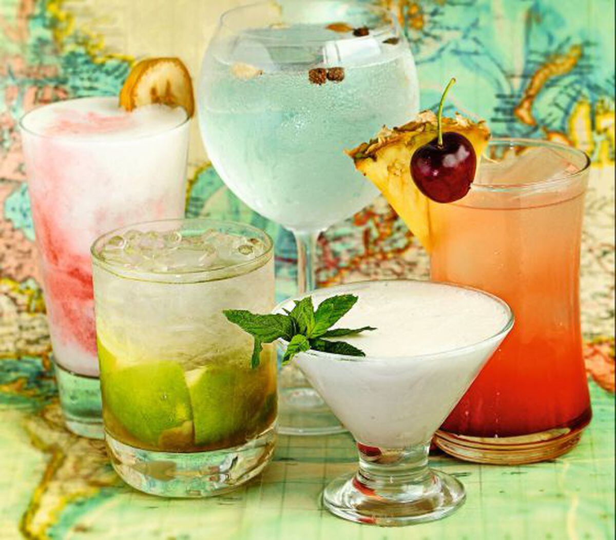 Caja Regalo Gastronomía - Un Cóctel Con Historia: 2 «british Gin Tonics» En  Ideal Cocktail Bar