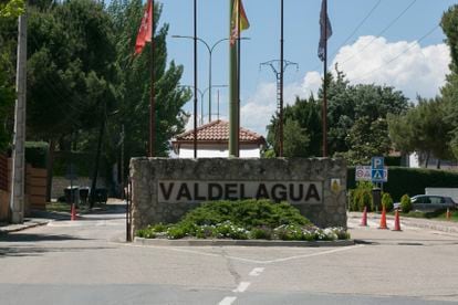 Entrada a la finca Valdelagua en San Agustín de Guadalix (Madrid).