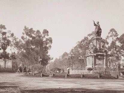 Monument to Christopher Columbus created by the artist Charles Cordier in 1877.
