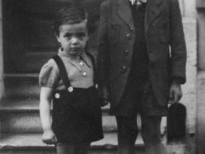 Zalman and Juanito, the older of the two boys, in Brussels in 1942.