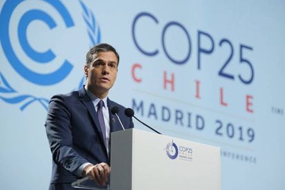 Spanish Prime Minister Pedro Sánchez speaks at COP25.