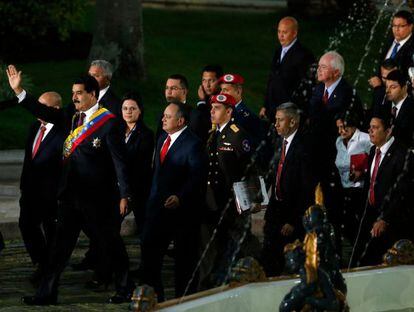 Venezuela&#039;s President Nicol&aacute;s Maduro, front left, greets supporters upon his arrival for his annual state-of-the-nation address to the National Assembly.