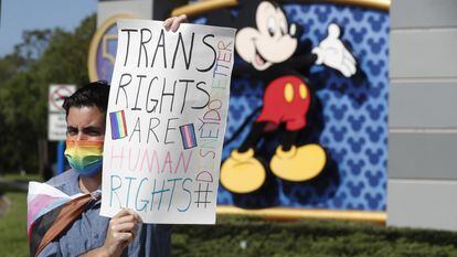 Oscars Disney Employees Stage Walkout Over Florida's 'Don't Say Gay' Bill