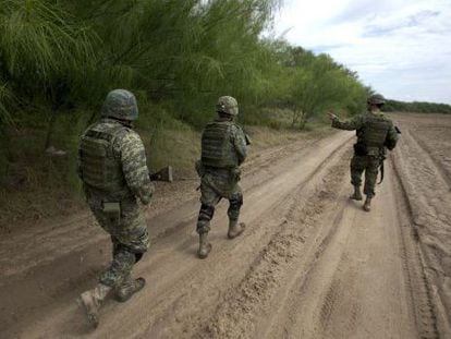 Mexican soldiers patrolling an area in the northeast of the country.