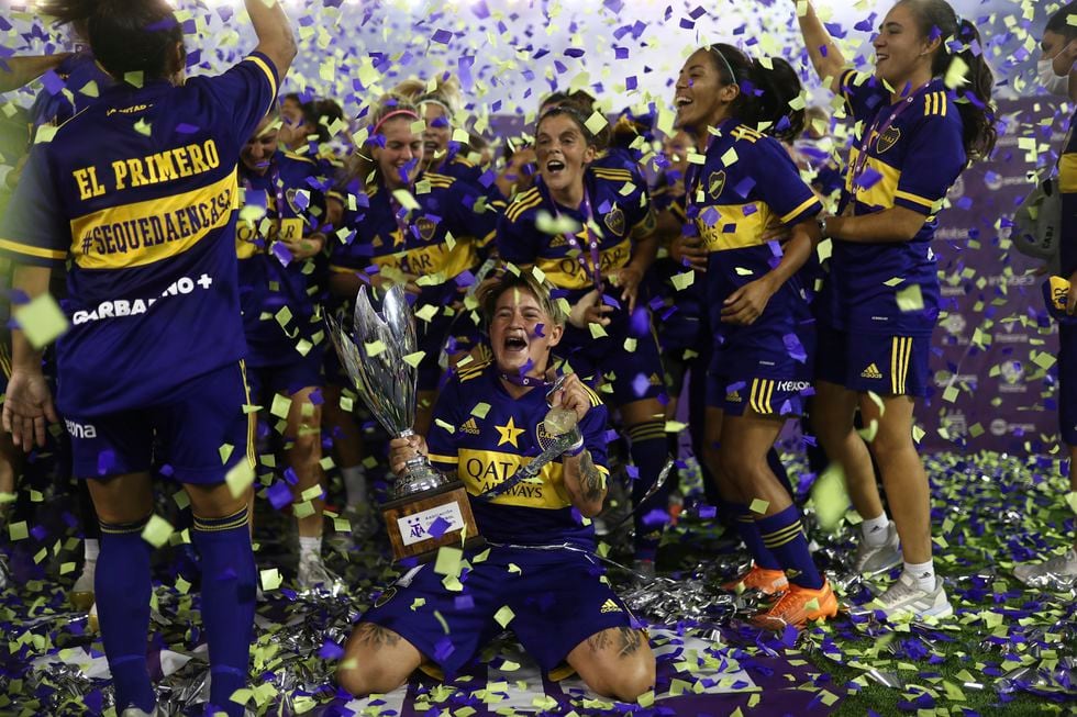 football-in-latin-america-latin-america-keeps-the-flame-of-women-s