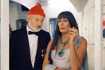 Anjelica Huston and Bill Murray, in a scene from 'The Life Aquatic.'