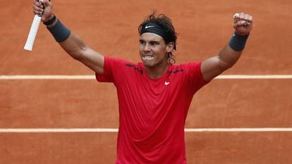 Rafael Nadal reacts after beating Nicol&aacute;s Almagro in the French Open last eight.  