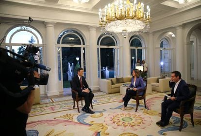 Pedro Sánchez in his first interview with TVE at La Moncloa