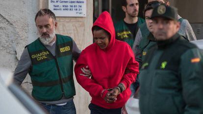 The moment in which Ana Julia was taken into custody by the Civil Guard.