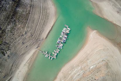 Boats moored in the Entrepeñas reservoir in the Castilla–La Mancha region.