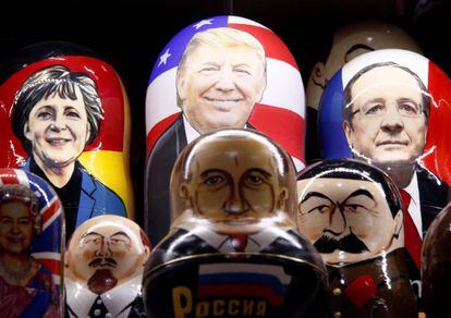 Matryoshka dolls painted with the faces of Donald Trump, Vladimir Putin and other European leaders.