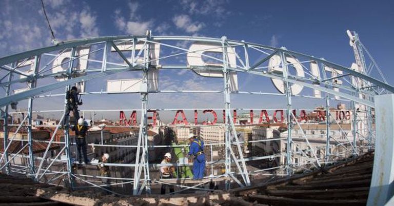 The view from atop Puerta del Sol 1, as the Tío Pepe sign is dismantled in 2011.