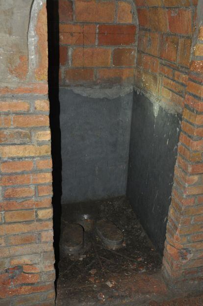 A women’s latrine in the shelter.