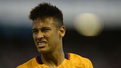 Neymar during a match against Celta.