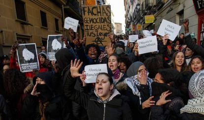 Protests on Friday in Lavapiés over the death of the Senegalese man.