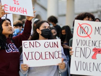 Students from Miguel Contreras Learning Center high school in Los Angeles demonstrate in front of City Hall to protest U.S. gun violence, California, U.S., May 31, 2022.