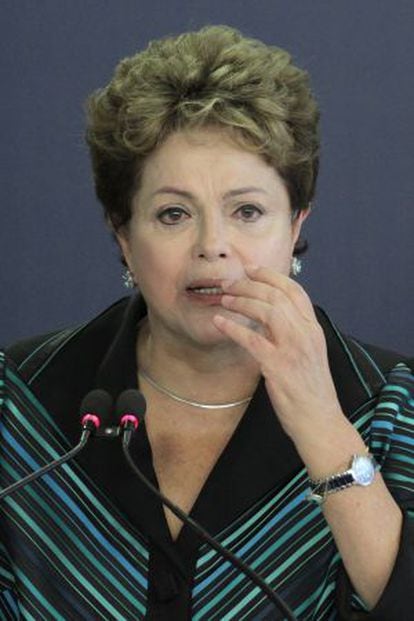 Brazil's President Dilma Rousseff is struggling with growing social anger over the Petrobras scandal.