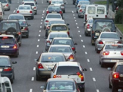 Traffic on the A-3 motorway in Spain.