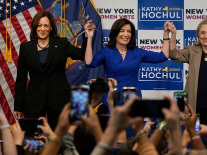 US Vice President Kamala Harris and Hillary Clinton flank New York gubernatorial candidate Kathy Hochul at a rally in Manhattan on Thursday.