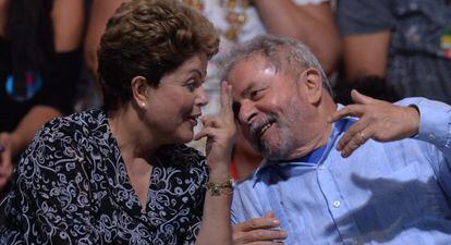 Dilma Rousseff and Lula da Silva at a campaign event.
