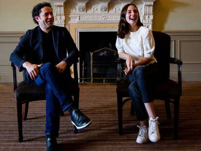 Gustavo Dudamel and his wife Maria Valverde pose together at the