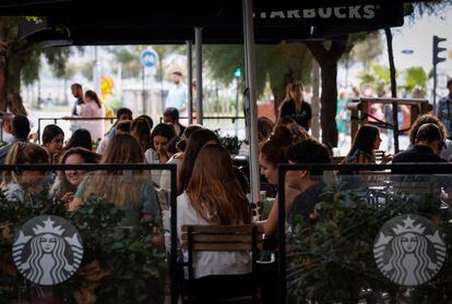 A sidewalk café in the northern city of San Sebastián on September 1.