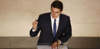 Albert Rivera after signing the agreement with the Socialists on Wednesday.